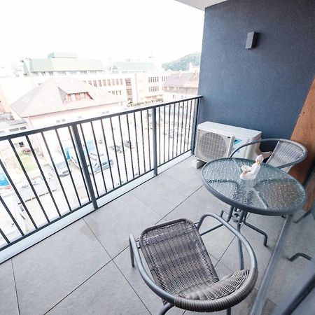 Brand New Luxury Apartment In The Heart Of Braşov Extérieur photo