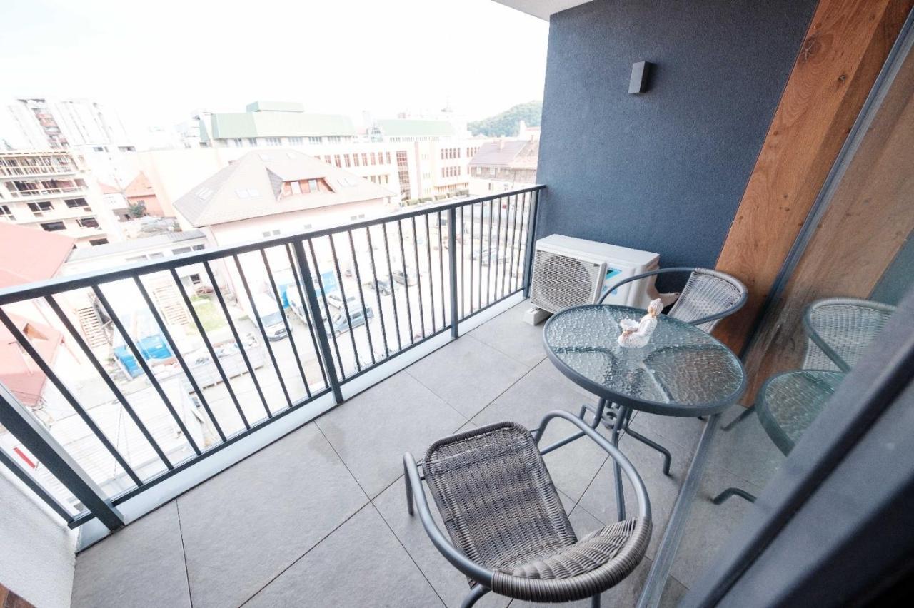 Brand New Luxury Apartment In The Heart Of Braşov Extérieur photo